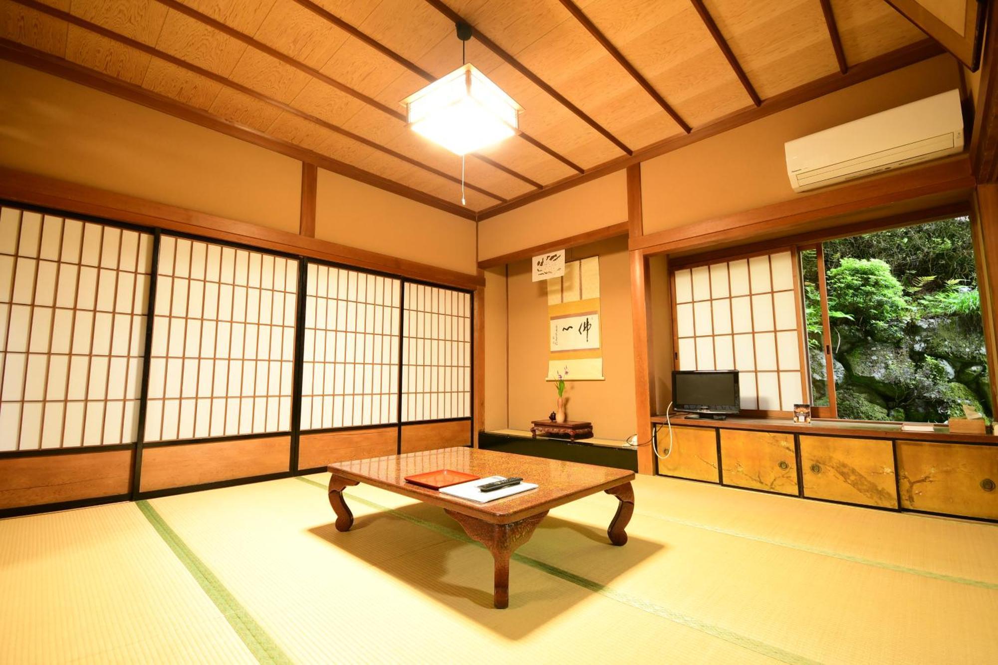 Koyasan Shukubo Fugenin Hotel Exterior photo